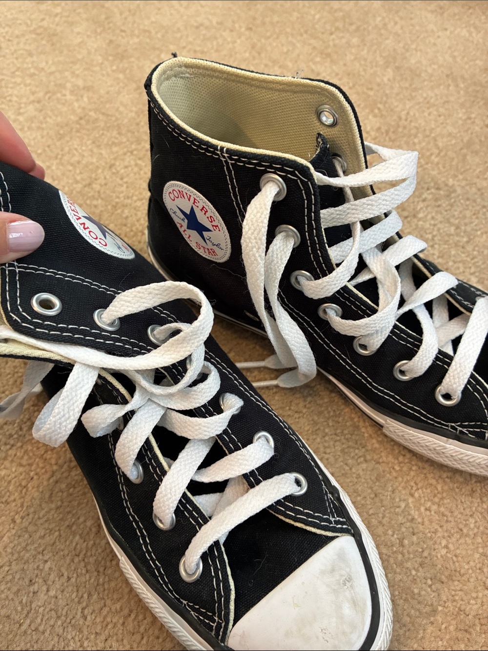 Girls Converse High Tops Black Size 2 - Picture 3 of 4
